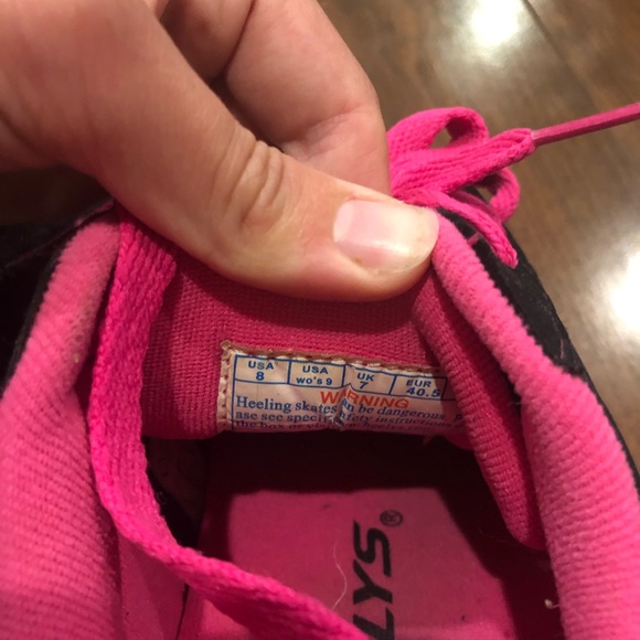 Pink Heely’s - Picture 6 of 6
